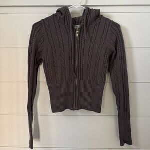 Orange Kiss Women's Gray Cropped Cable Knit Sweater, Women’s M